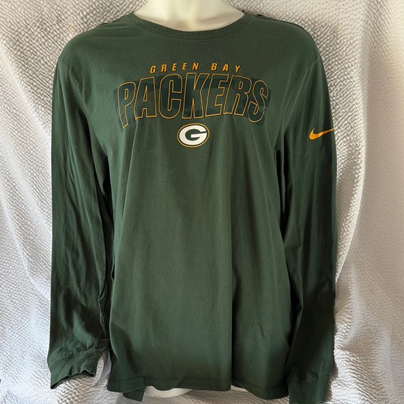 Nike Other - Nike Green Bay Packers Green Shirt
